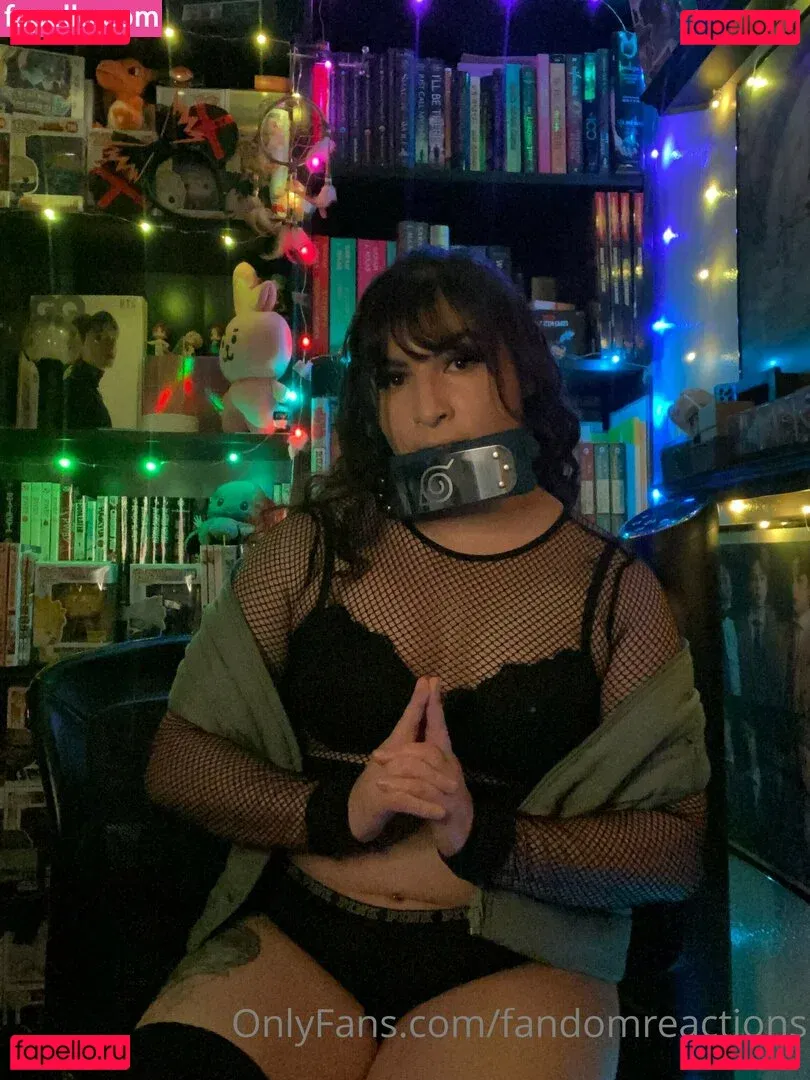 FandomReactions / fandomreactgirls Onlyfans Photo Gallery 