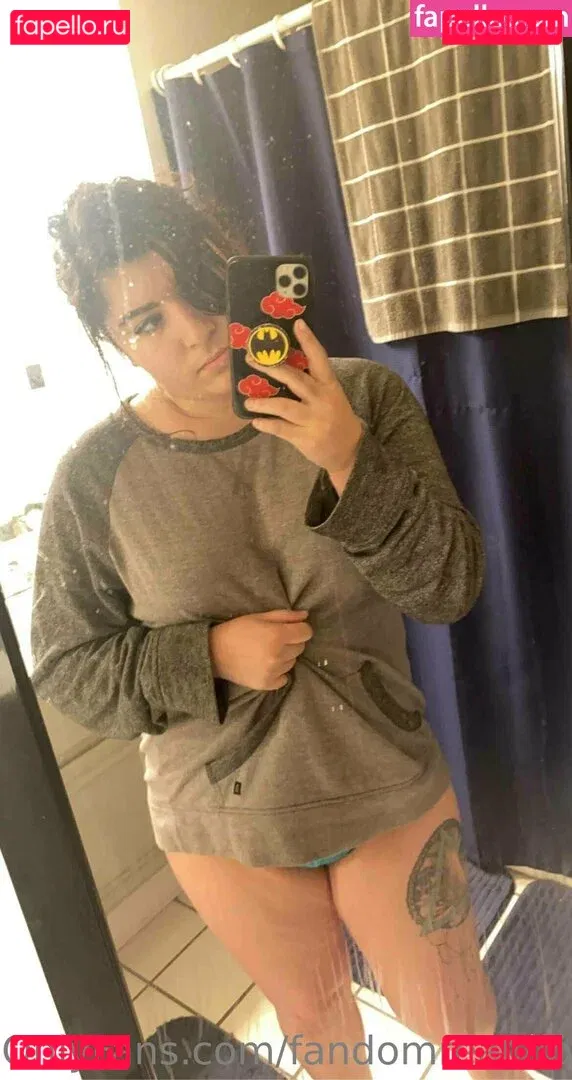 FandomReactions / fandomreactgirls Onlyfans Photo Gallery 