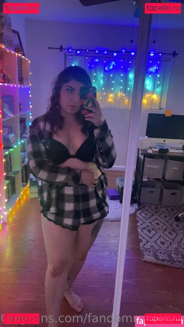 FandomReactions / fandomreactgirls Onlyfans Photo Gallery 