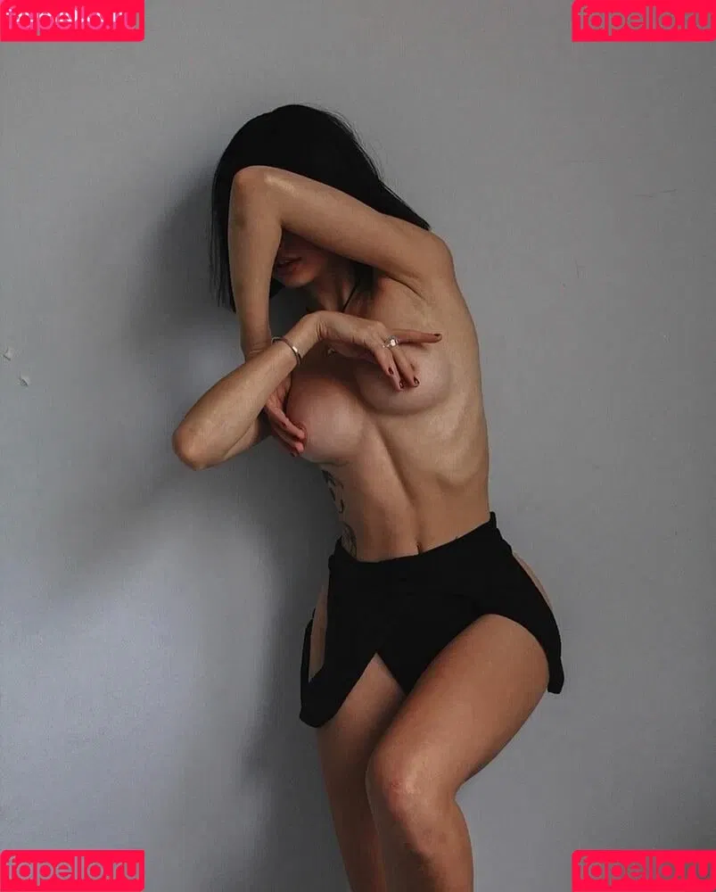 Renata Ri / renata_ri / ri.www / riwww Onlyfans Photo Gallery 