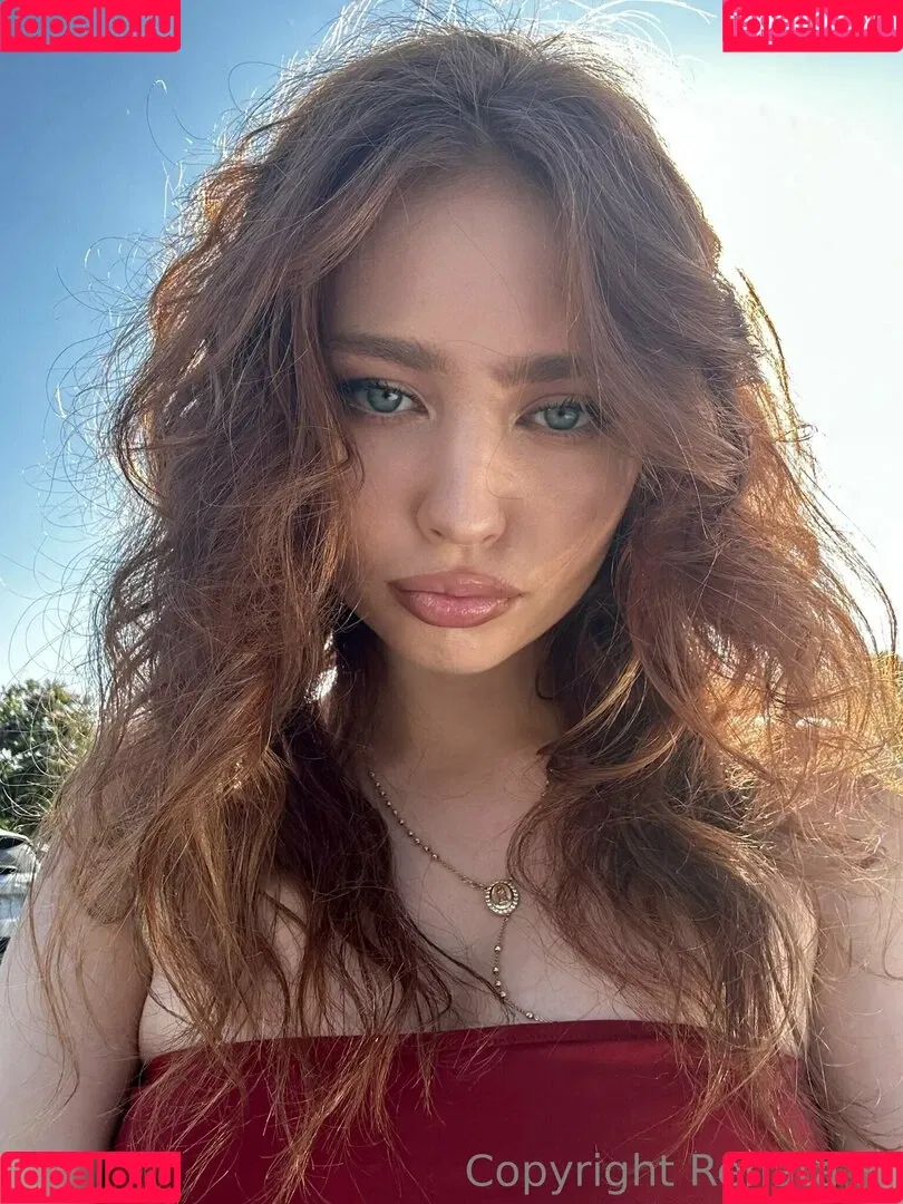 Renata Ri / renata_ri / ri.www / riwww Onlyfans Photo Gallery 