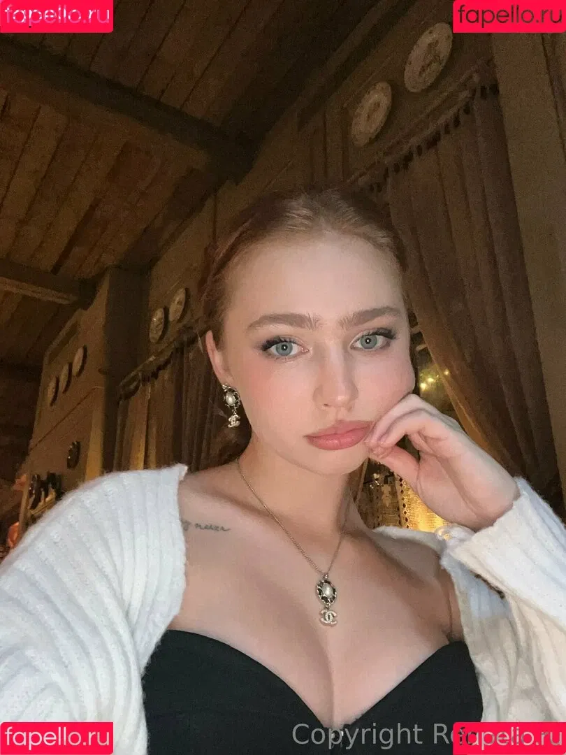 Renata Ri / renata_ri / ri.www / riwww Onlyfans Photo Gallery 