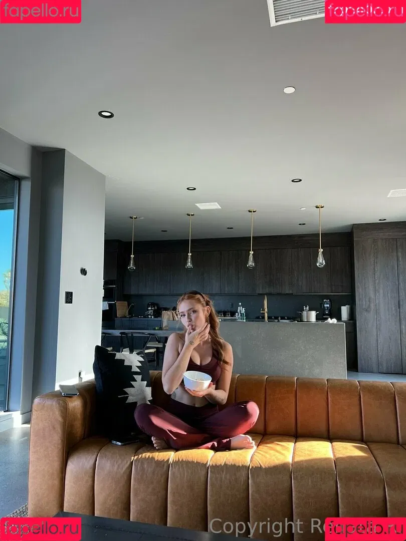 Renata Ri / renata_ri / ri.www / riwww Onlyfans Photo Gallery 