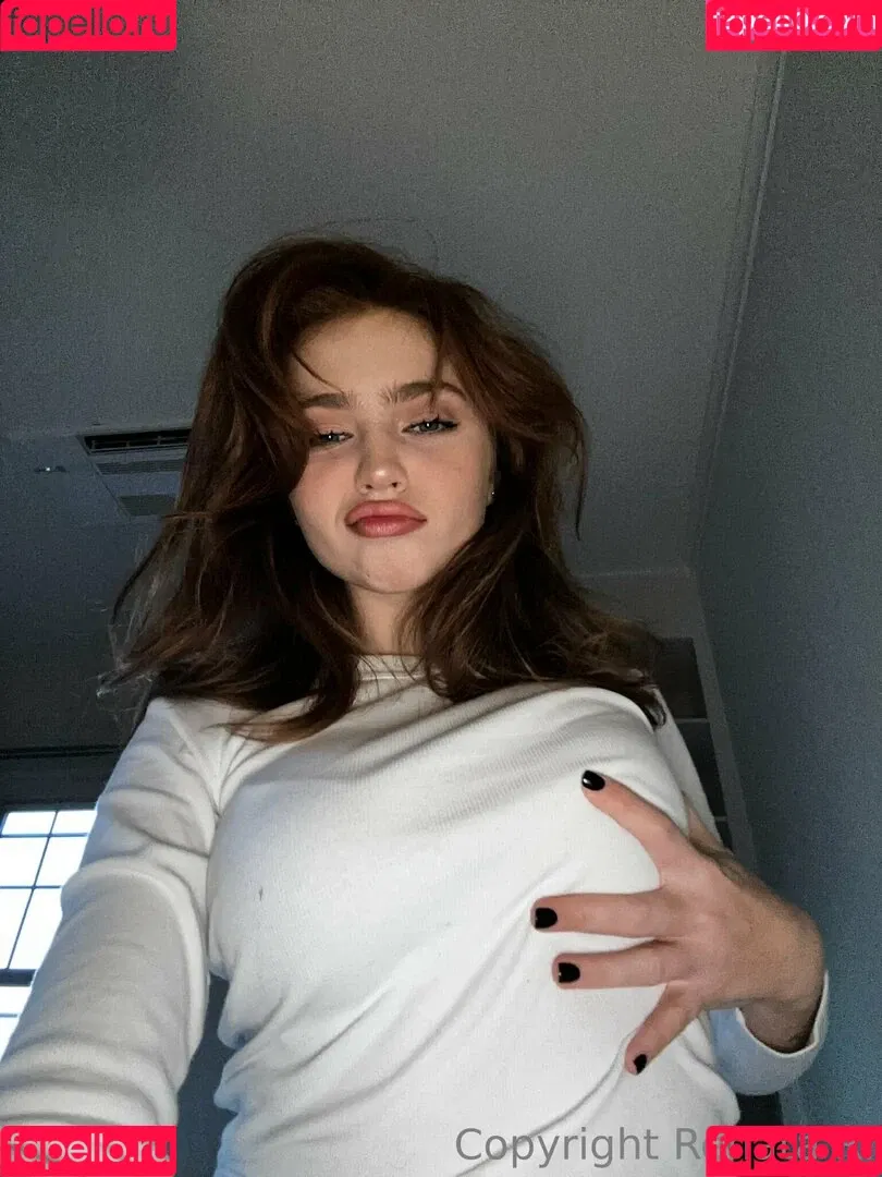 Renata Ri / renata_ri / ri.www / riwww Onlyfans Photo Gallery 