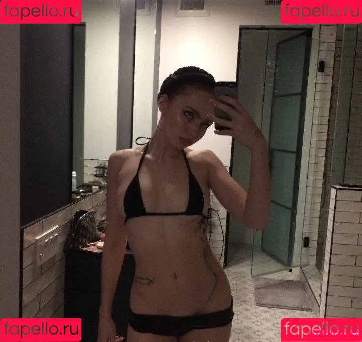Renata Ri / renata_ri / ri.www / riwww Onlyfans Photo Gallery 