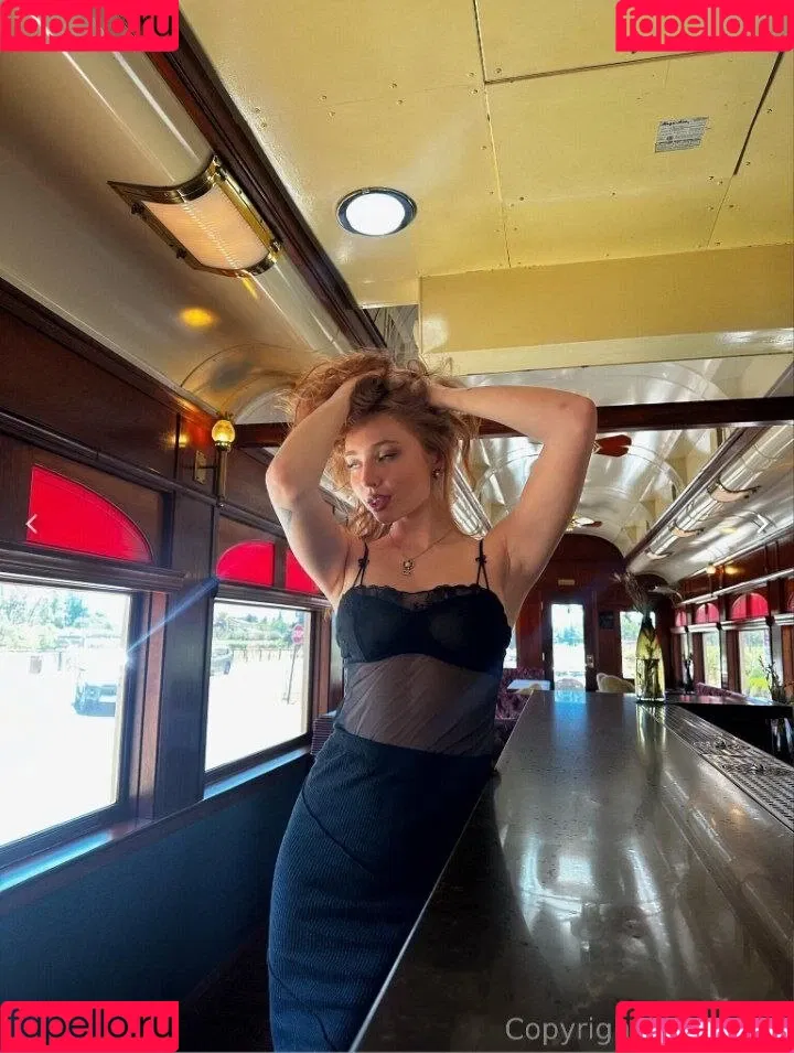 Renata Ri / renata_ri / ri.www / riwww Onlyfans Photo Gallery 