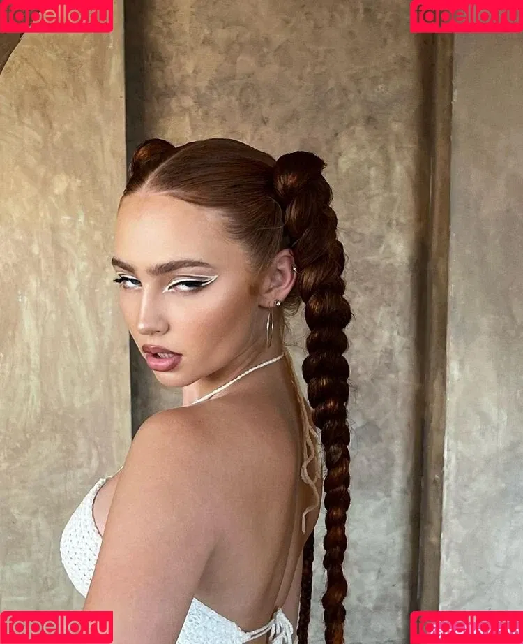 Renata Ri / renata_ri / ri.www / riwww Onlyfans Photo Gallery 