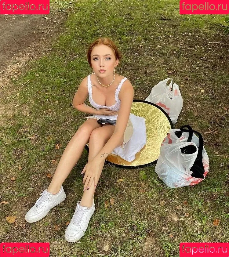 Renata Ri / renata_ri / ri.www / riwww Onlyfans Photo Gallery 