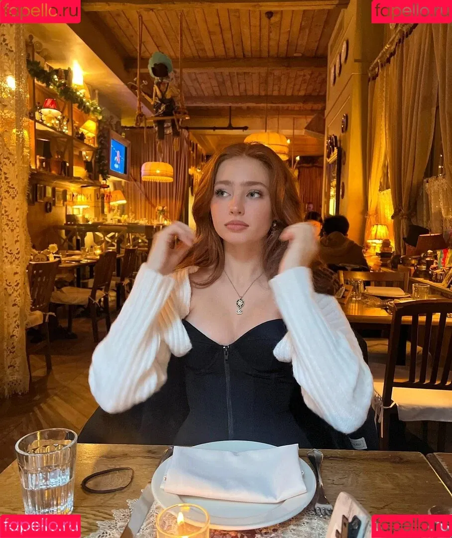 Renata Ri / renata_ri / ri.www / riwww Onlyfans Photo Gallery 
