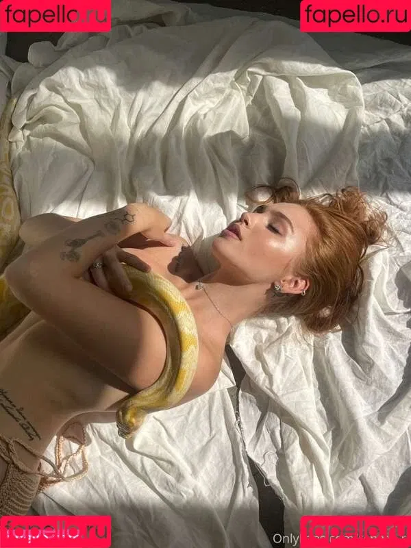 Renata Ri / renata_ri / ri.www / riwww Onlyfans Photo Gallery 