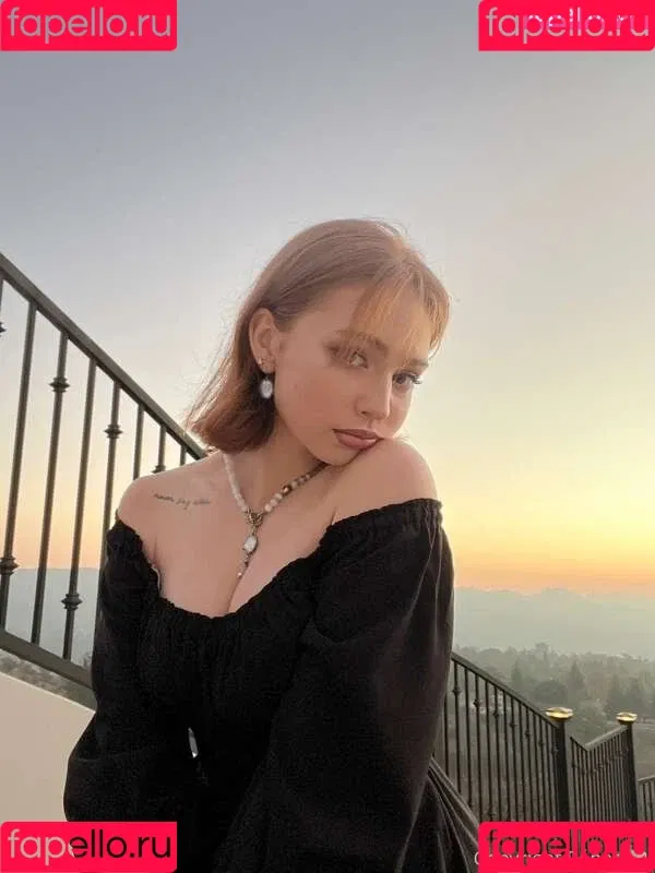Renata Ri / renata_ri / ri.www / riwww Onlyfans Photo Gallery 
