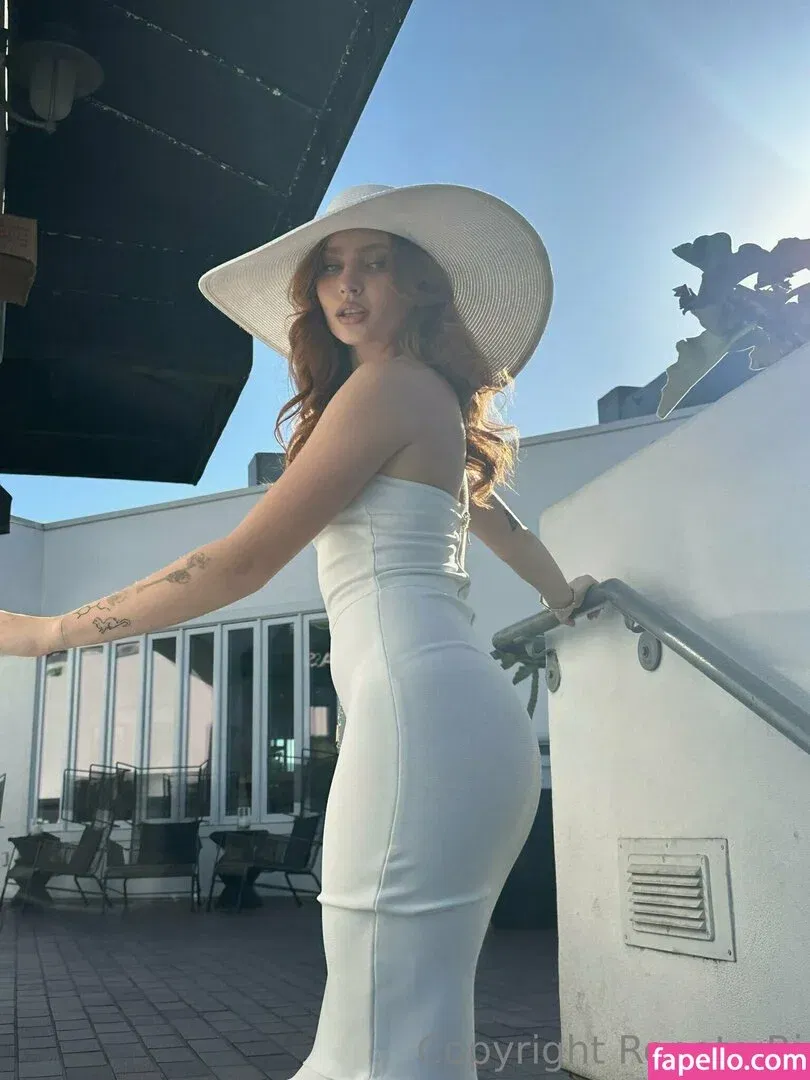 Renata Ri / renata_ri / ri.www / riwww Onlyfans Photo Gallery 