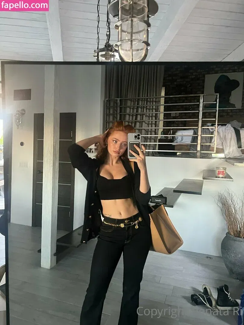Renata Ri / renata_ri / ri.www / riwww Onlyfans Photo Gallery 