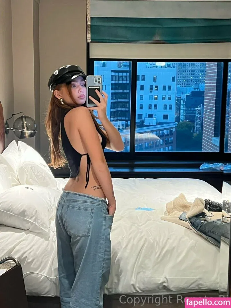 Renata Ri / renata_ri / ri.www / riwww Onlyfans Photo Gallery 