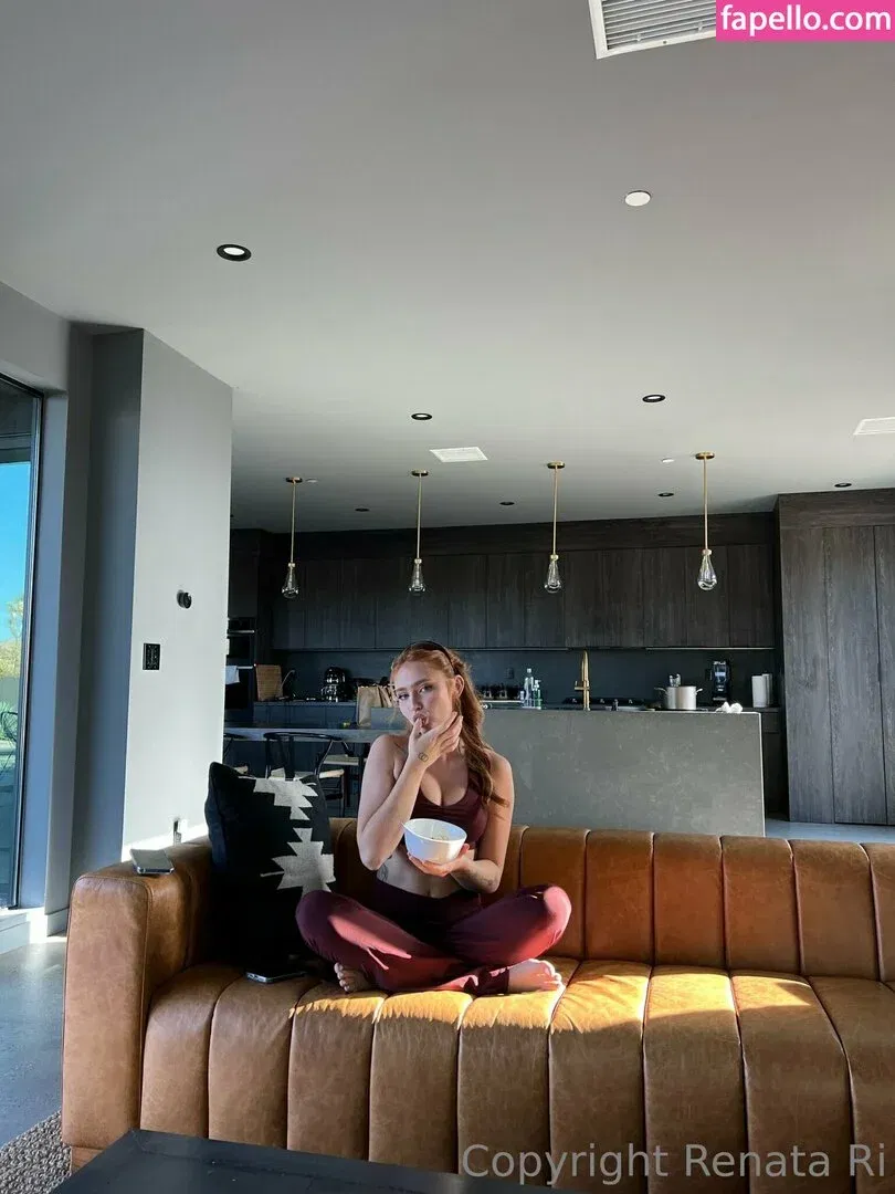 Renata Ri / renata_ri / ri.www / riwww Onlyfans Photo Gallery 