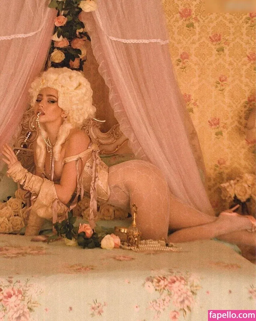 Renata Ri / renata_ri / ri.www / riwww Onlyfans Photo Gallery 