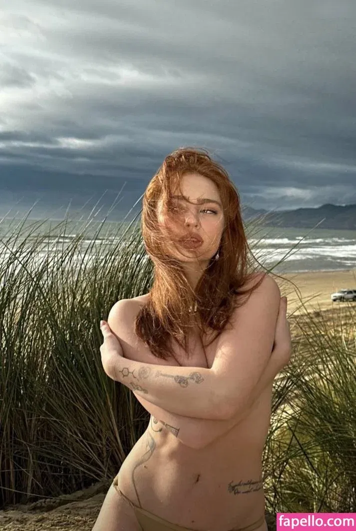 Renata Ri / renata_ri / ri.www / riwww Onlyfans Photo Gallery 