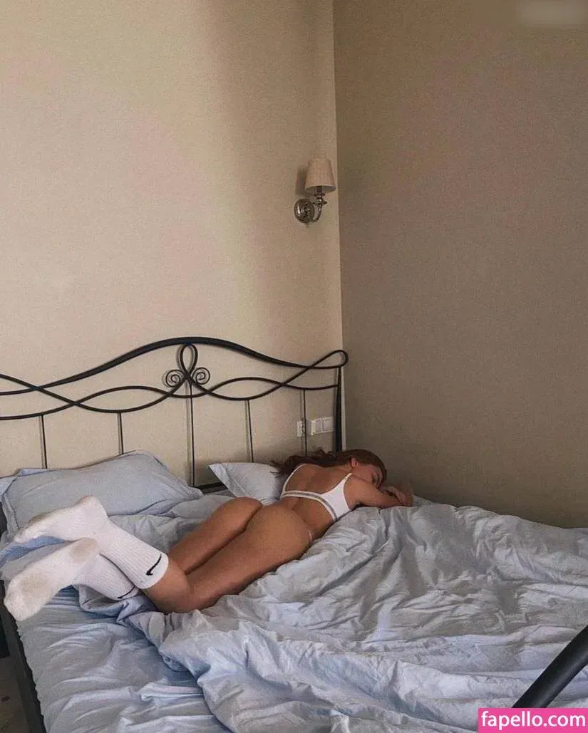 Renata Ri / renata_ri / ri.www / riwww Onlyfans Photo Gallery 