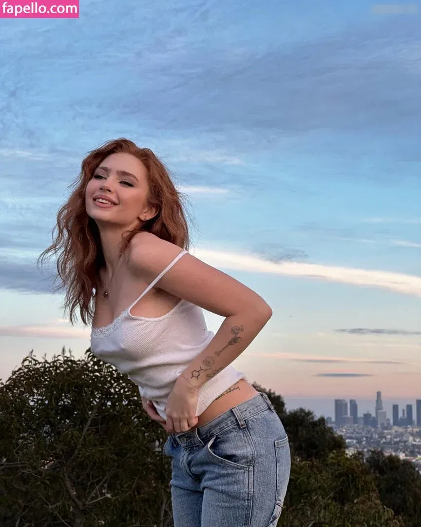 Renata Ri / renata_ri / ri.www / riwww Onlyfans Photo Gallery 