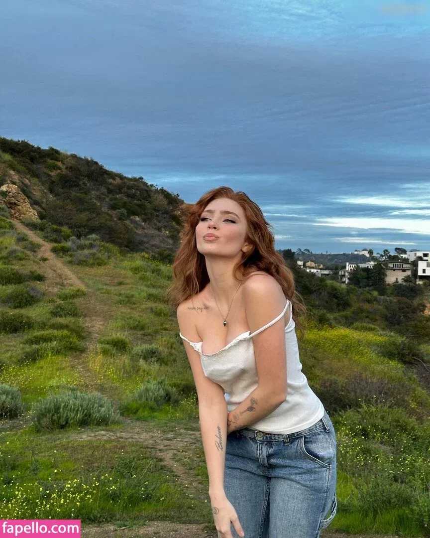 Renata Ri / renata_ri / ri.www / riwww Onlyfans Photo Gallery 