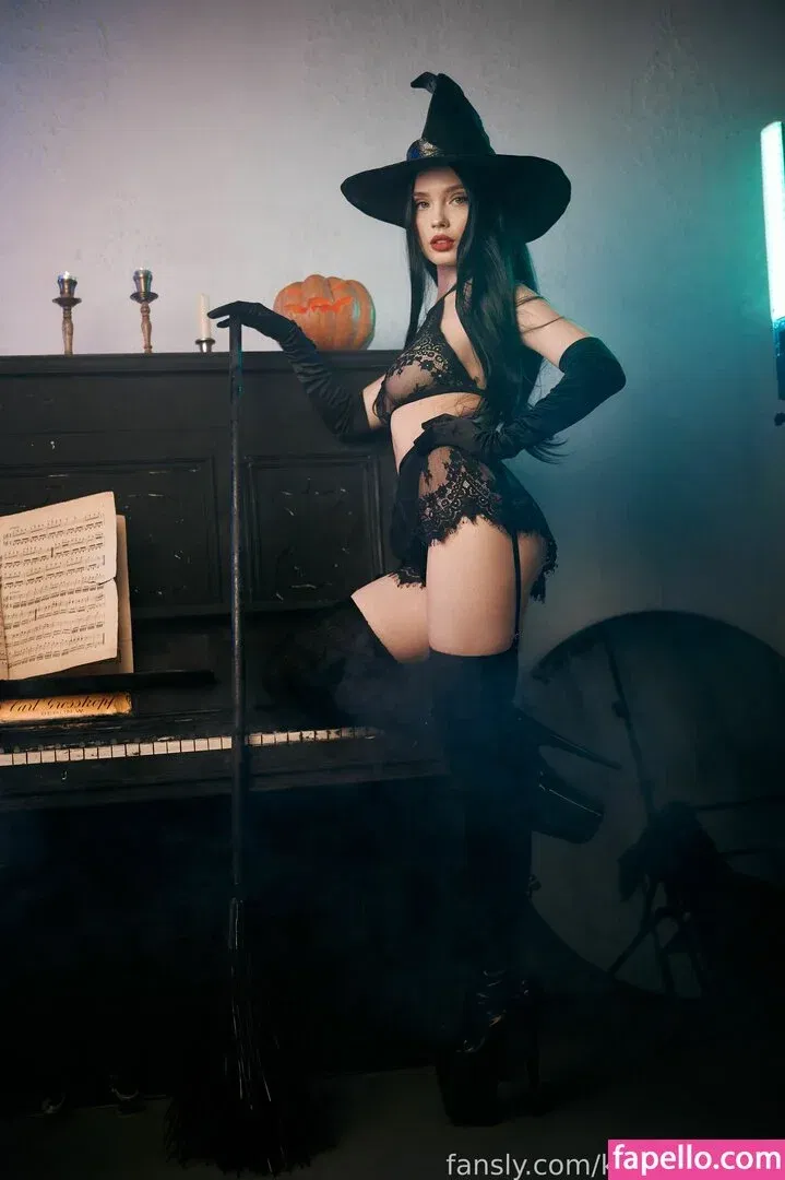 Katya Kotaro / kotaro / kotyakotyara Onlyfans Photo Gallery 