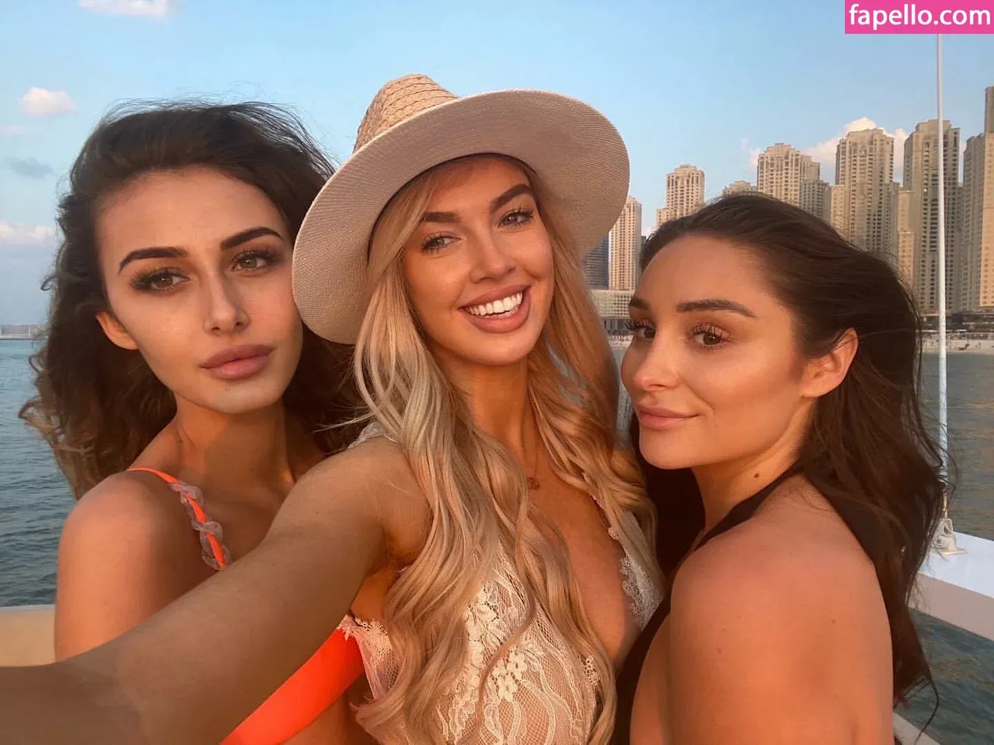 Coco Lodge / coco_lodge / cocovandi Onlyfans Photo Gallery 