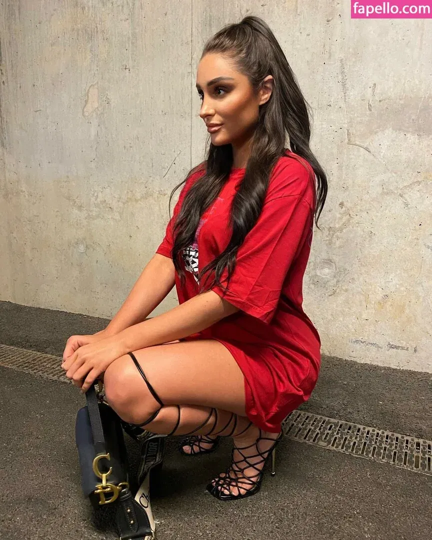 Coco Lodge / coco_lodge / cocovandi Onlyfans Photo Gallery 