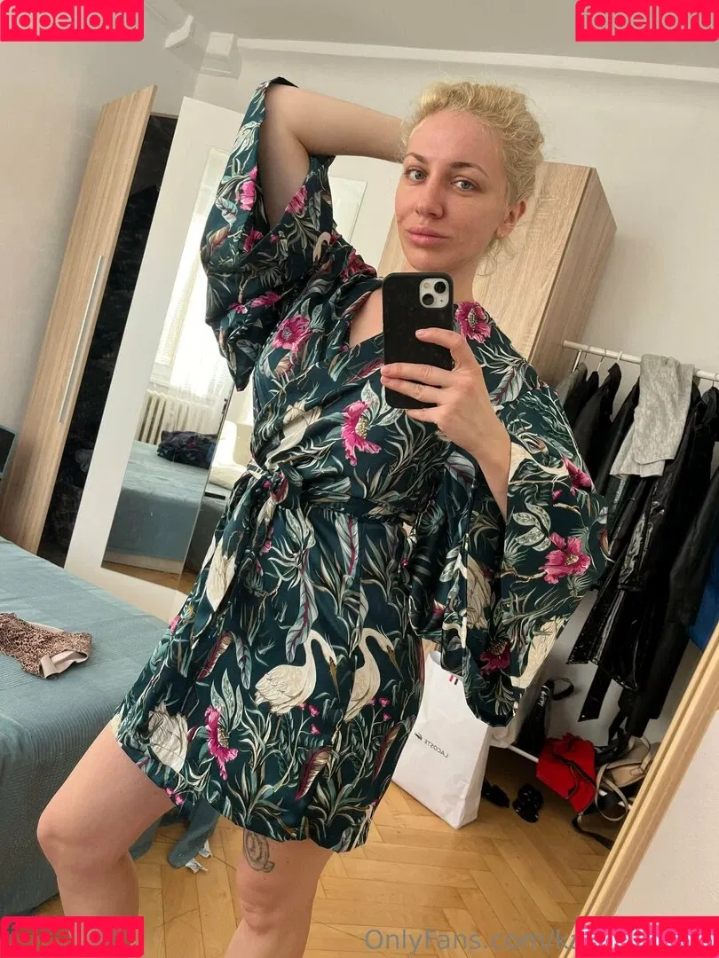 katya_superb / katyasuperb Onlyfans Photo Gallery 
