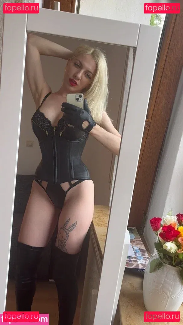 katya_superb / katyasuperb Onlyfans Photo Gallery 