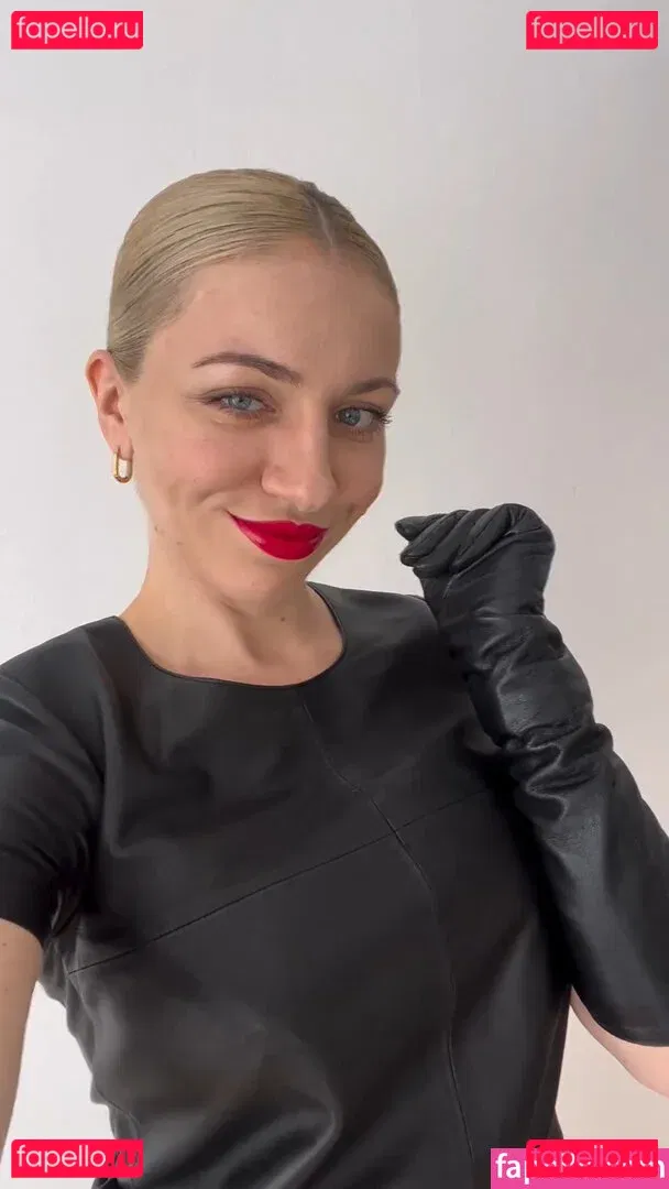 katya_superb / katyasuperb Onlyfans Photo Gallery 