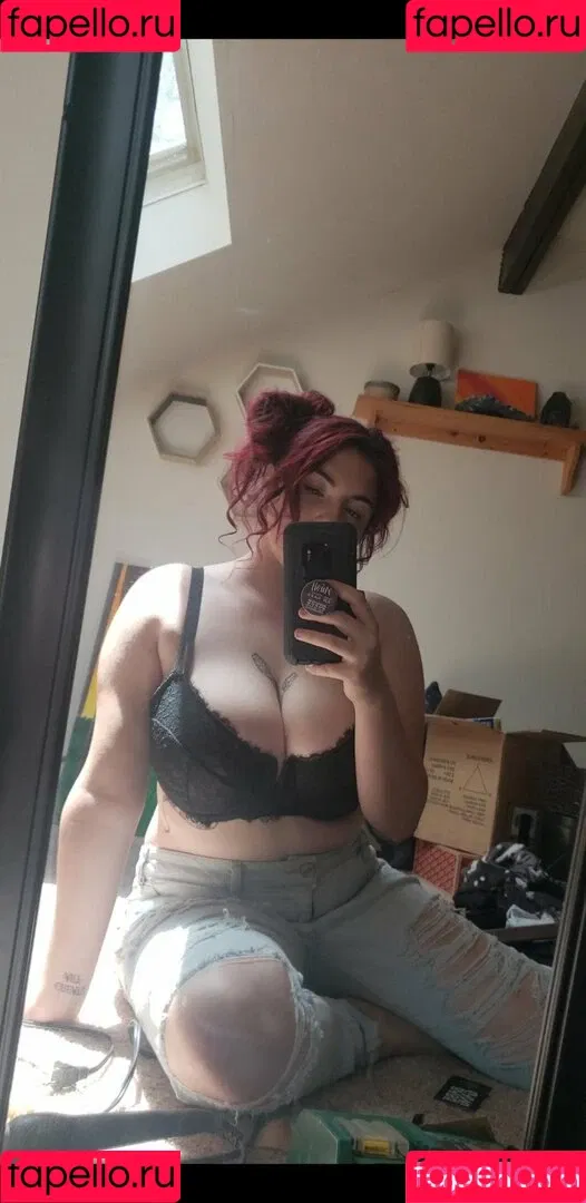 formerly bigtiddygothwifeaa / newmoonrave / ravenlylith Onlyfans Photo Gallery 