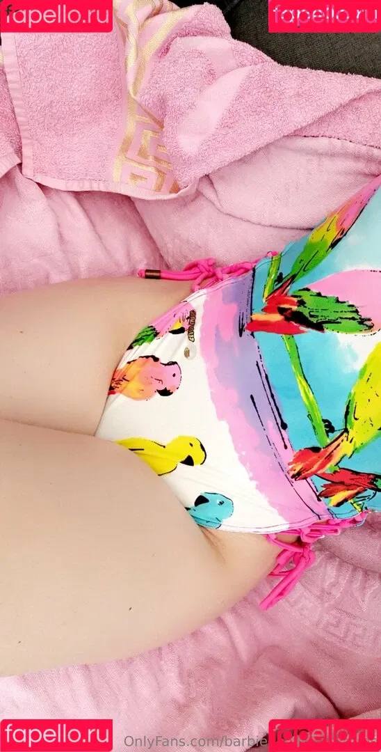 barbiedollfeetxoxofree / xblackdoll Onlyfans Photo Gallery 