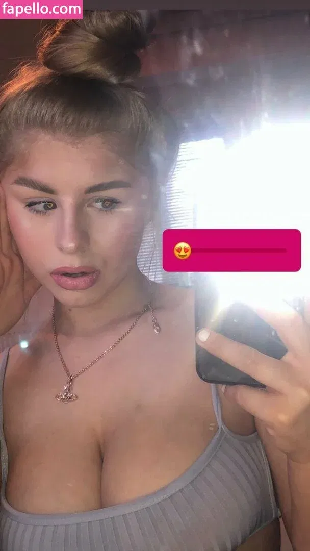 Isabelle Rose / hellsbelsrose / isabellrrose Onlyfans Photo Gallery 