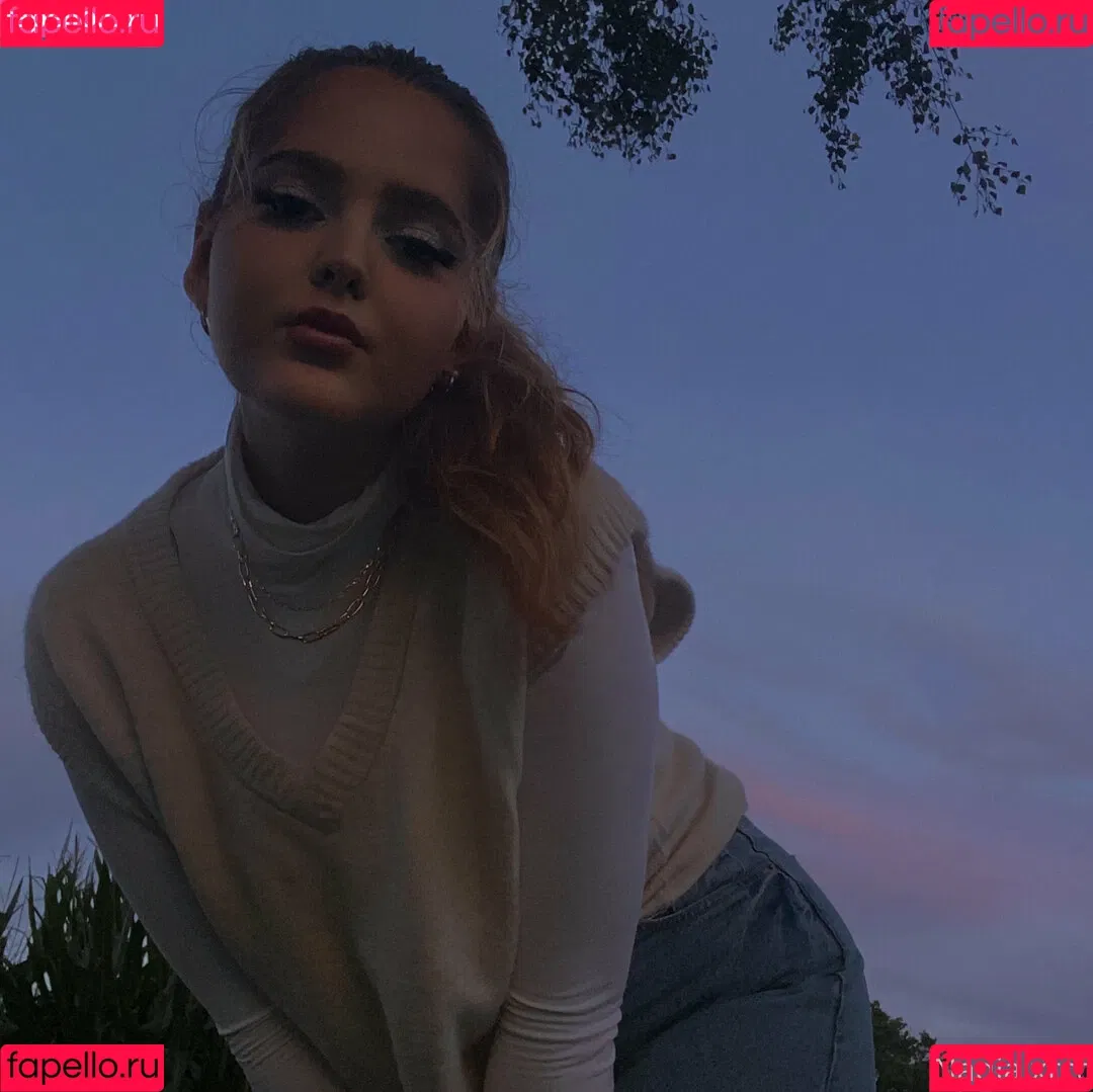 bunnynadja / hana.bunny_bunny Onlyfans Photo Gallery 