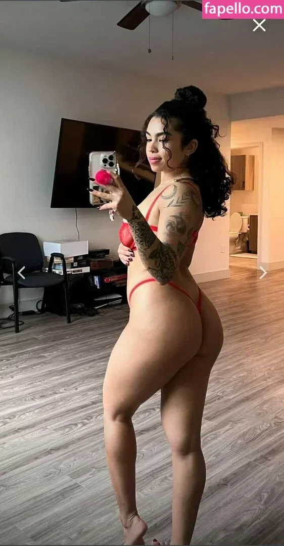 litllepao / litllepao_ Onlyfans Photo Gallery 