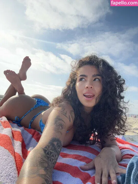 litllepao / litllepao_ Onlyfans Photo Gallery 