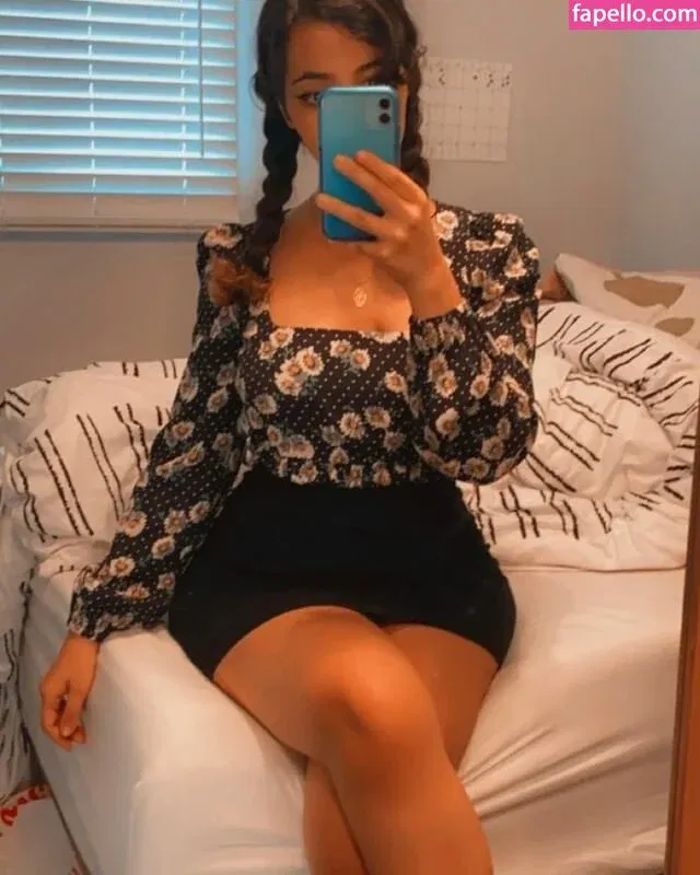 Denims / DenimsTV / theodorethickdick Onlyfans Photo Gallery 