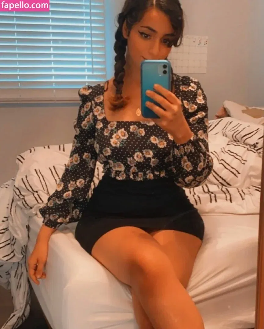 Denims / DenimsTV / theodorethickdick Onlyfans Photo Gallery 