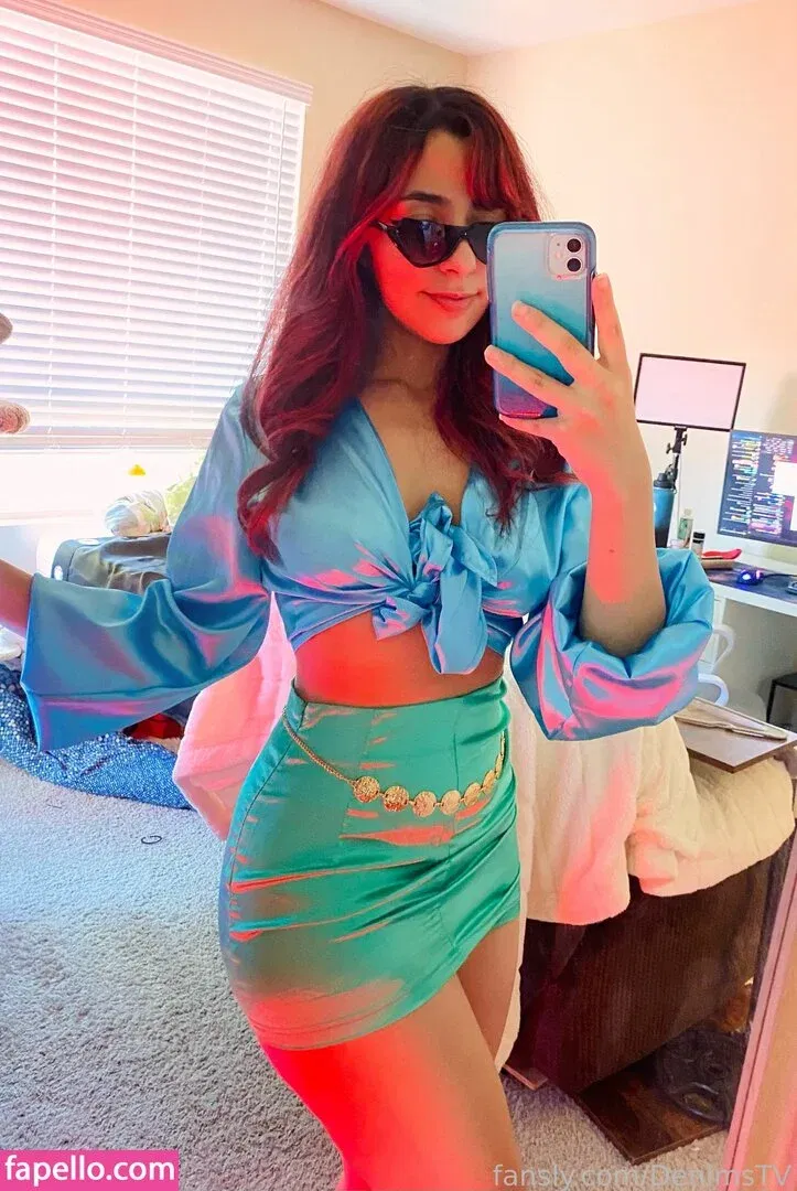 Denims / DenimsTV / theodorethickdick Onlyfans Photo Gallery 