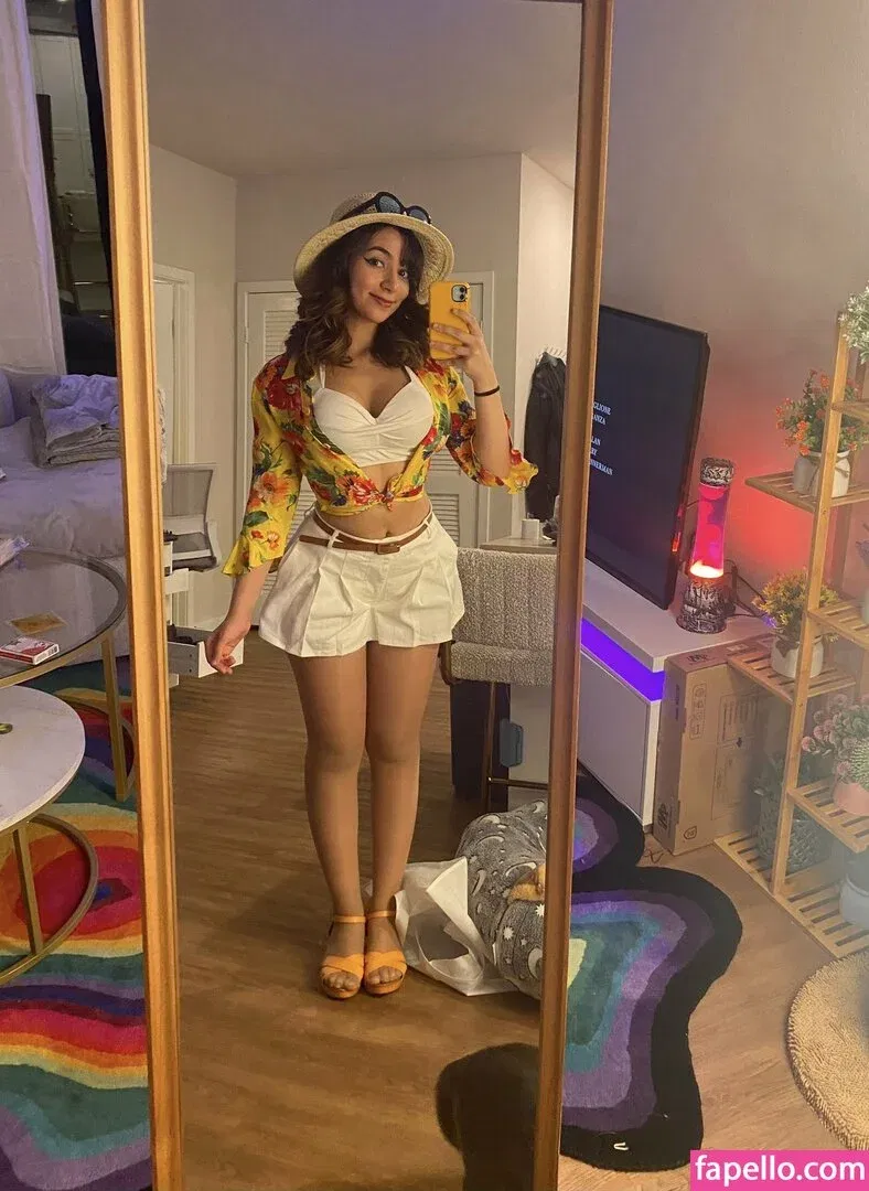 Denims / DenimsTV / theodorethickdick Onlyfans Photo Gallery 