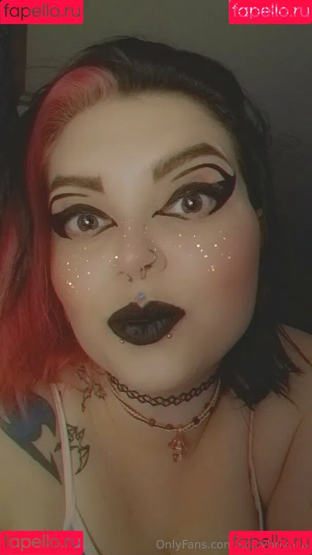 spicybrixoxo Onlyfans Photo Gallery 