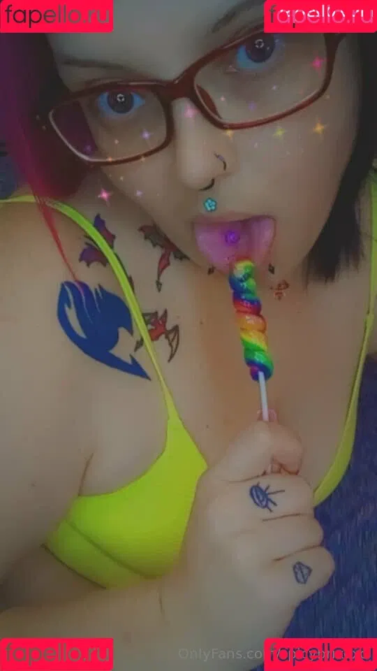 spicybrixoxo Onlyfans Photo Gallery 