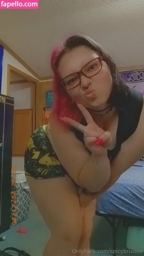 spicybrixoxo Onlyfans Photo Gallery 