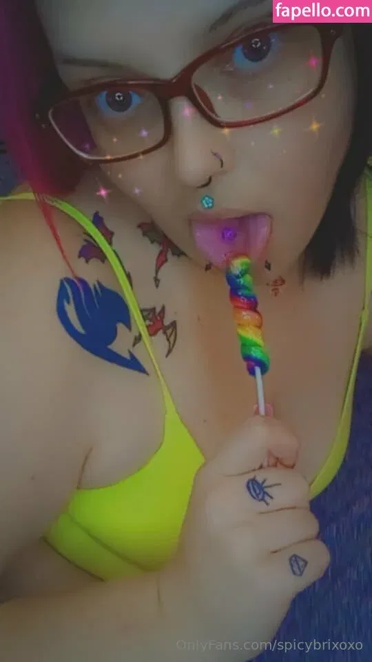 spicybrixoxo Onlyfans Photo Gallery 