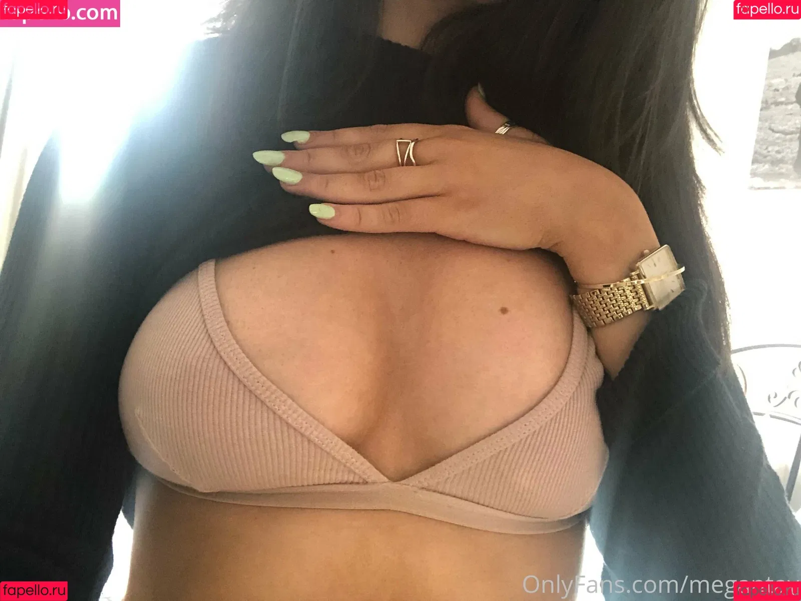 Megan Tayo / megantayo / megantayo_ / megtayo Onlyfans Photo Gallery 