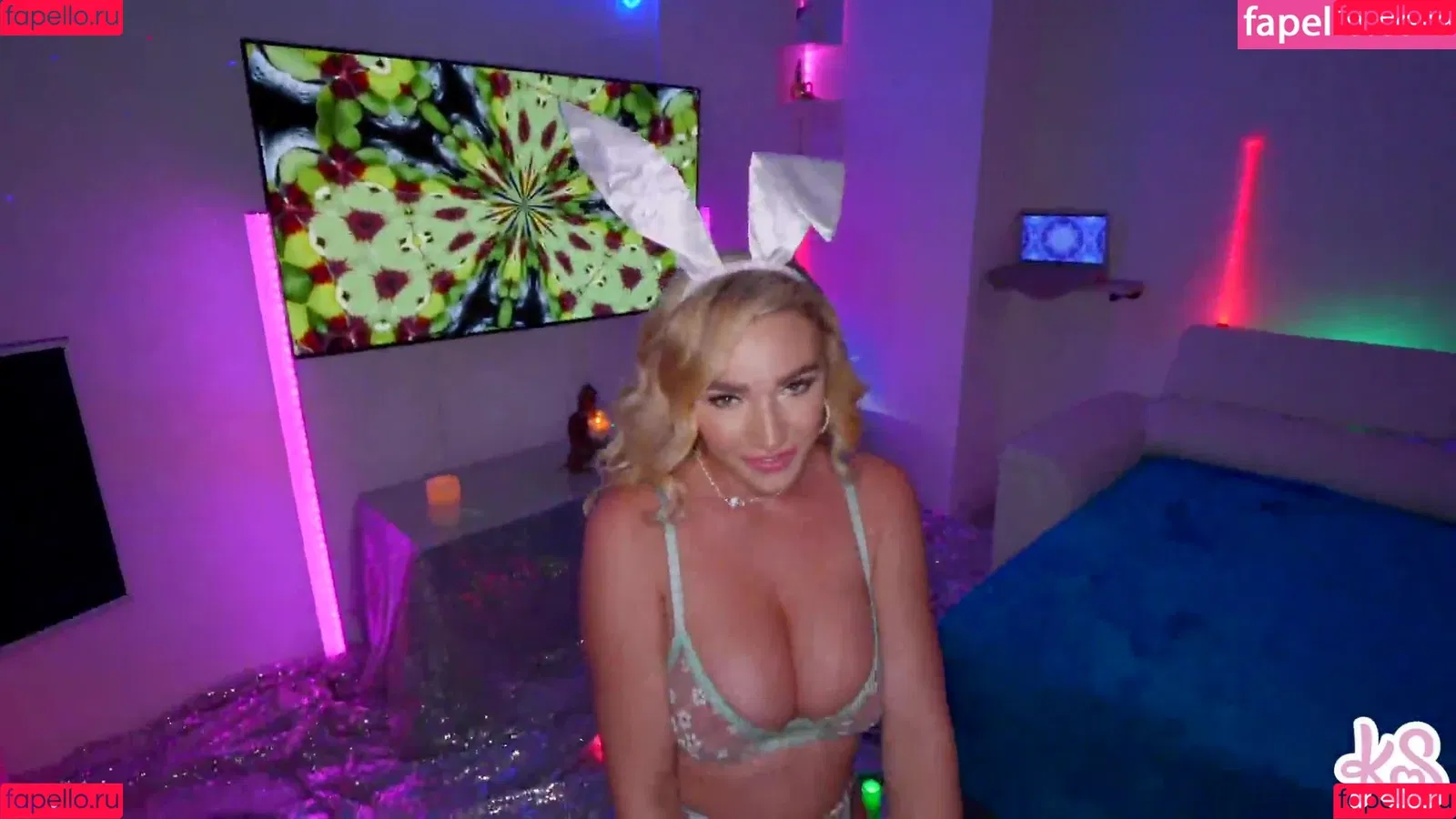 Kendra Sunderland / kslibrarygirl / therealkslibrarygirl Onlyfans Photo Gallery 