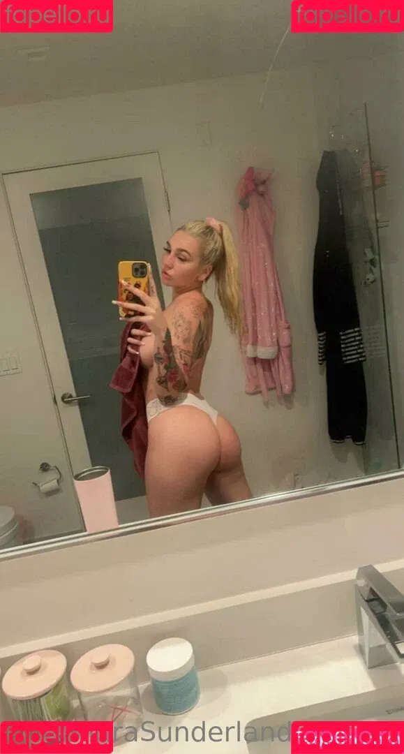 Kendra Sunderland / kslibrarygirl / therealkslibrarygirl Onlyfans Photo Gallery 