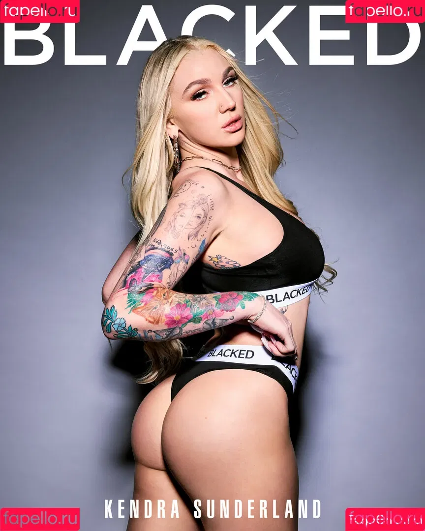 Kendra Sunderland / kslibrarygirl / therealkslibrarygirl Onlyfans Photo Gallery 