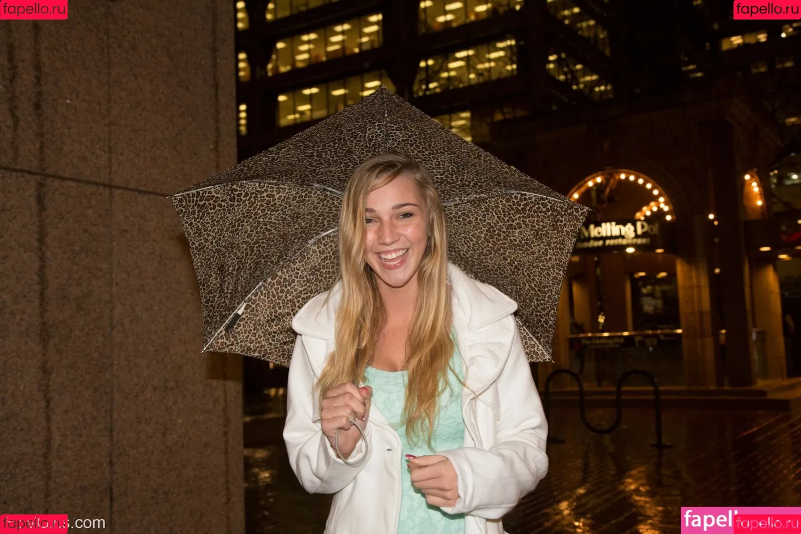 Kendra Sunderland / kslibrarygirl / therealkslibrarygirl Onlyfans Photo Gallery 