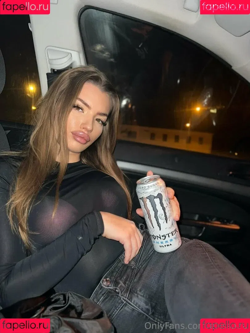 cosmicgorls / ellissaaa Onlyfans Photo Gallery 
